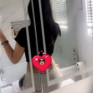 Meet your Posher, Gisy